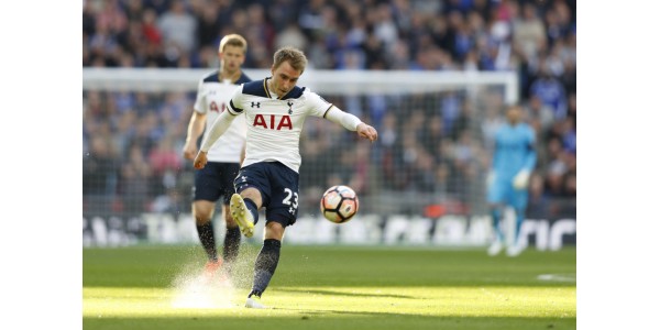 Monet klubit fancy Christian Eriksen